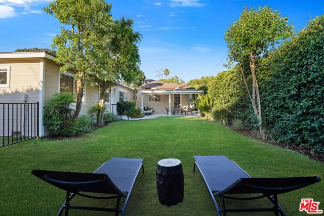 137 N Ontario Street, Burbank, CA 91505