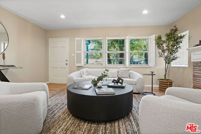 137 N Ontario Street, Burbank, CA 91505