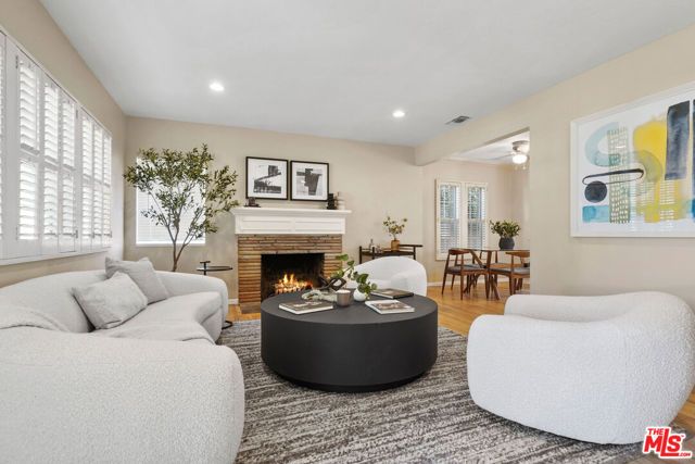137 N Ontario Street, Burbank, CA 91505