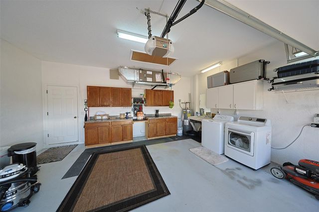 7113 52ND DRIVE E, Bradenton, FL 34203