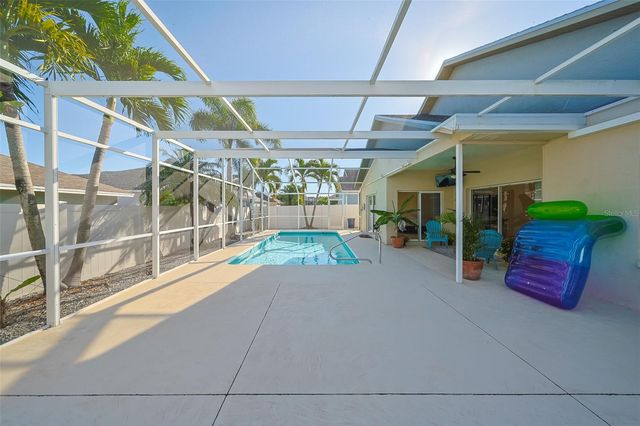 7113 52ND DRIVE E, Bradenton, FL 34203