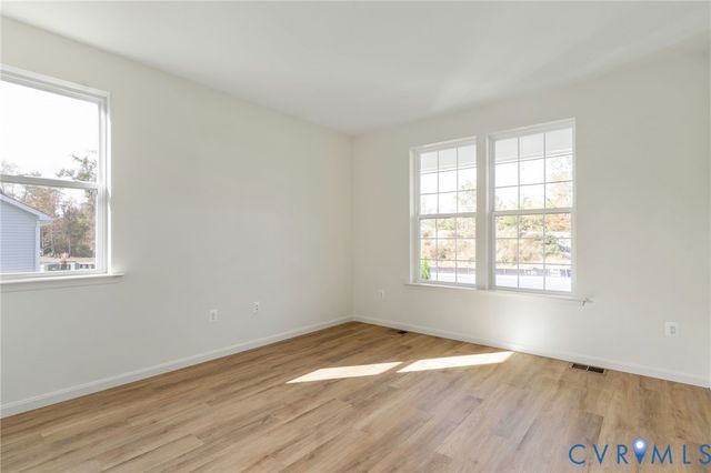 2247 Kennington Pky, Aylett, VA 23009