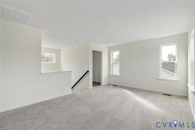 2247 Kennington Pky, Aylett, VA 23009