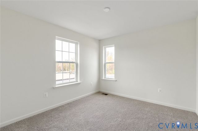 2247 Kennington Pky, Aylett, VA 23009