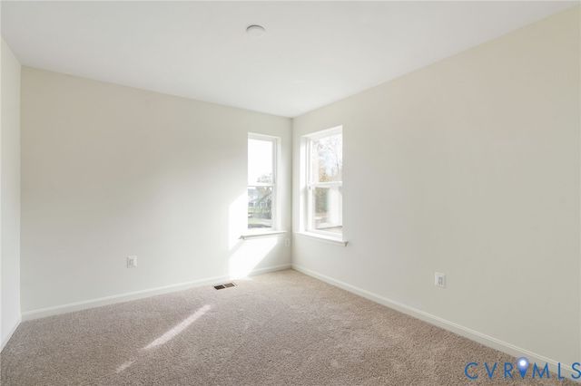 2247 Kennington Pky, Aylett, VA 23009