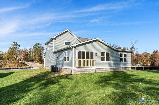 2247 Kennington Pky, Aylett, VA 23009