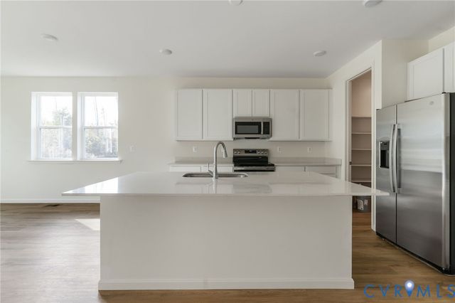 2247 Kennington Pky, Aylett, VA 23009