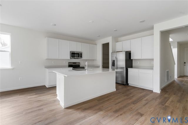 2247 Kennington Pky, Aylett, VA 23009