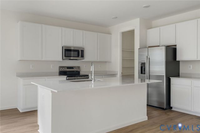 2247 Kennington Pky, Aylett, VA 23009