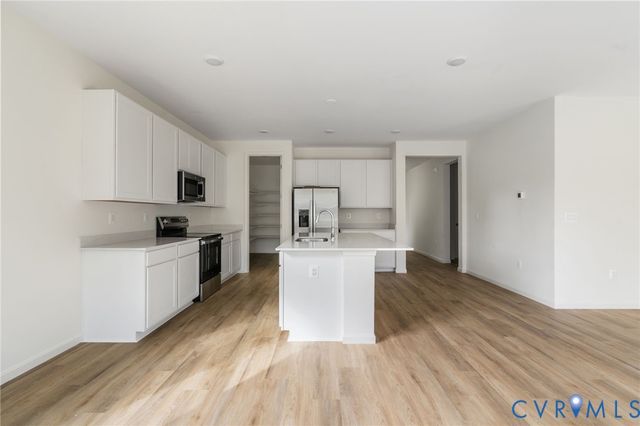 2247 Kennington Pky, Aylett, VA 23009