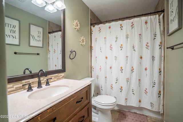 2050 S Bay View Drive, Wasilla, AK 99654
