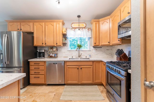 2050 S Bay View Drive, Wasilla, AK 99654