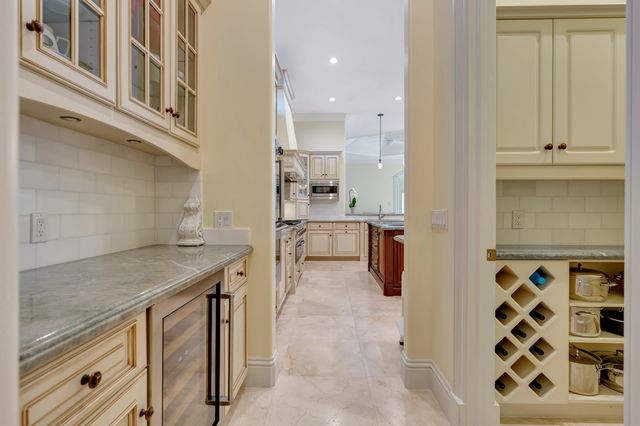 469 Mariner Drive, Jupiter, FL 33477
