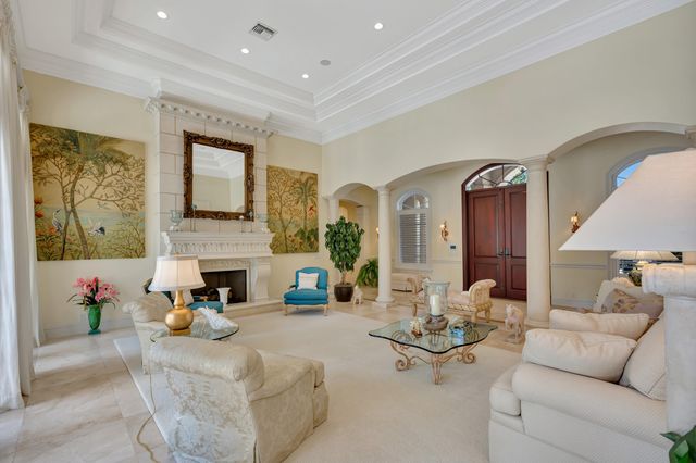 469 Mariner Drive, Jupiter, FL 33477