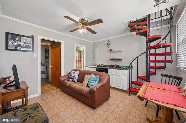 891 IVYLAND RD, Warminster, PA 18974