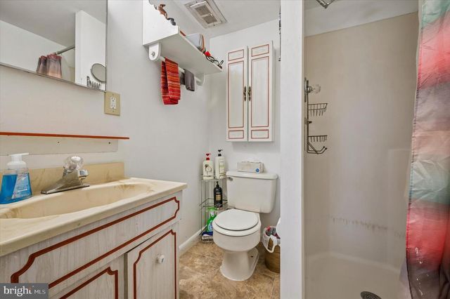 891 IVYLAND RD, Warminster, PA 18974