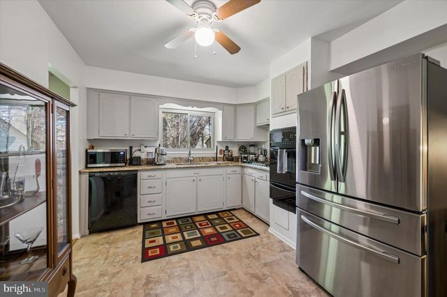 891 IVYLAND RD, Warminster, PA 18974