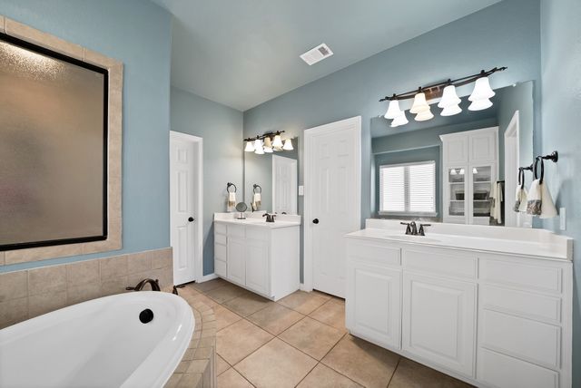1030 Brigham Drive, Forney, TX 75126