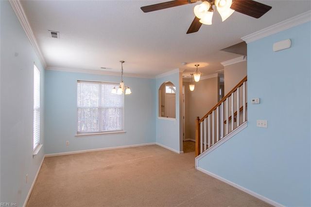 608 Marsh Hawk TRL, Carrollton, VA 23314