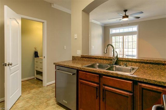 608 Marsh Hawk TRL, Carrollton, VA 23314