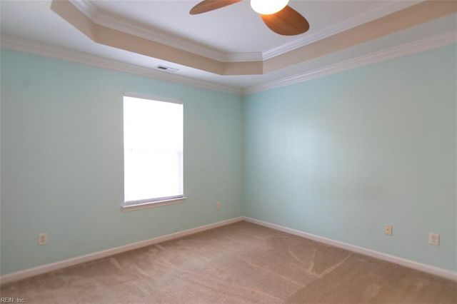 608 Marsh Hawk TRL, Carrollton, VA 23314