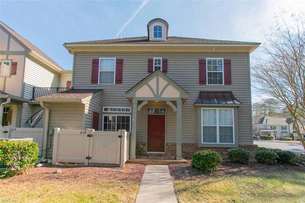 608 Marsh Hawk TRL, Carrollton, VA 23314