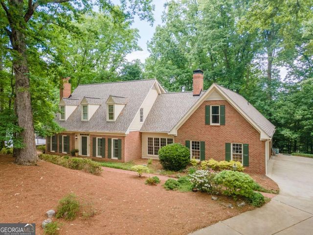 335 Cameron Ridge Drive, Atlanta, GA 30328