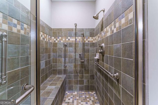 335 Cameron Ridge Drive, Atlanta, GA 30328