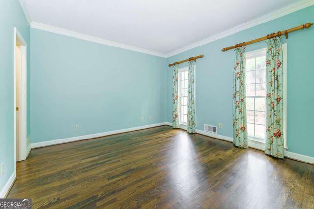 335 Cameron Ridge Drive, Atlanta, GA 30328