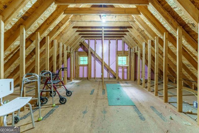 335 Cameron Ridge Drive, Atlanta, GA 30328