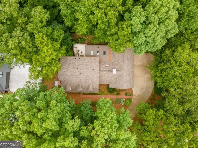 335 Cameron Ridge Drive, Atlanta, GA 30328