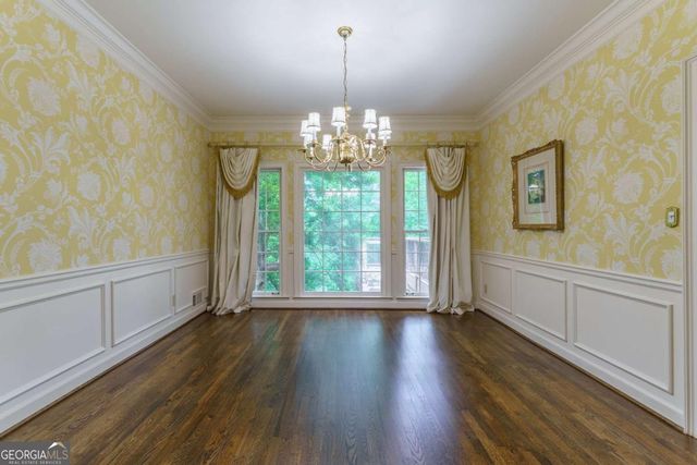 335 Cameron Ridge Drive, Atlanta, GA 30328
