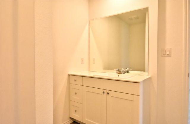 336 Dragonfly PARK, Hutto, TX 78634
