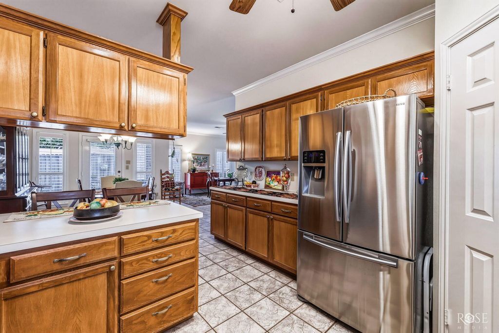Image 13 of property listing at 2106 Eagle Court, San Angelo, TX 76904
