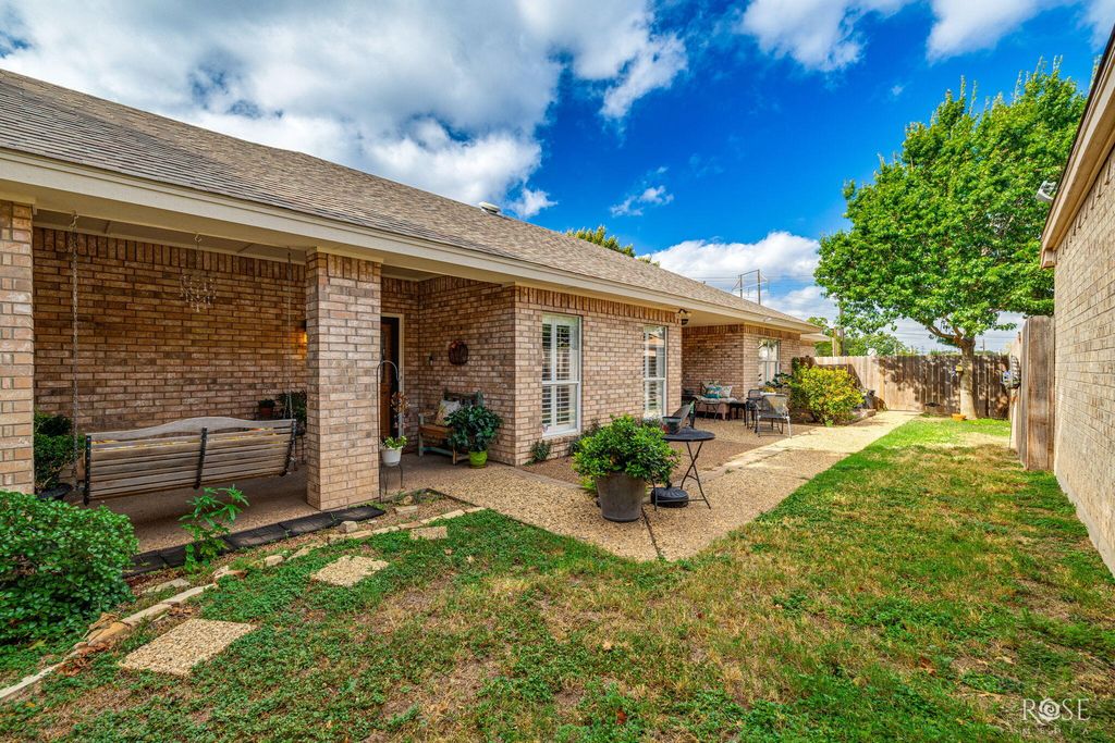 Image 21 of property listing at 2106 Eagle Court, San Angelo, TX 76904
