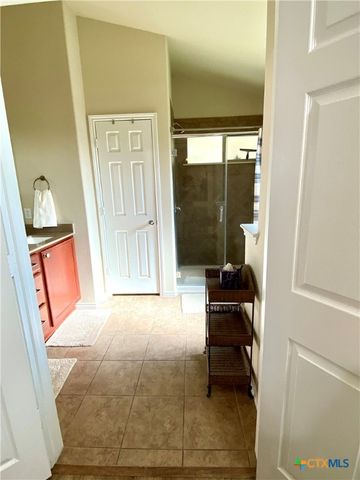 5225 Sandstone Drive, Temple, TX 76502