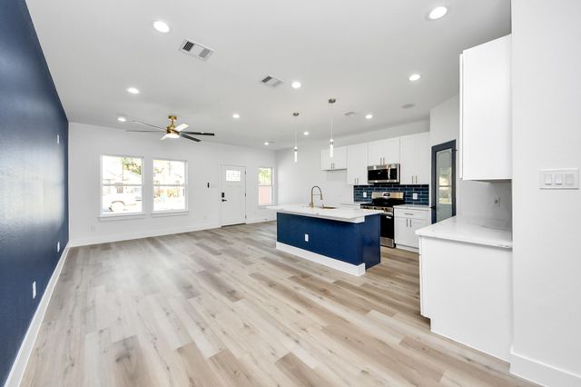 4606 Mallow Street, Houston, TX 77051