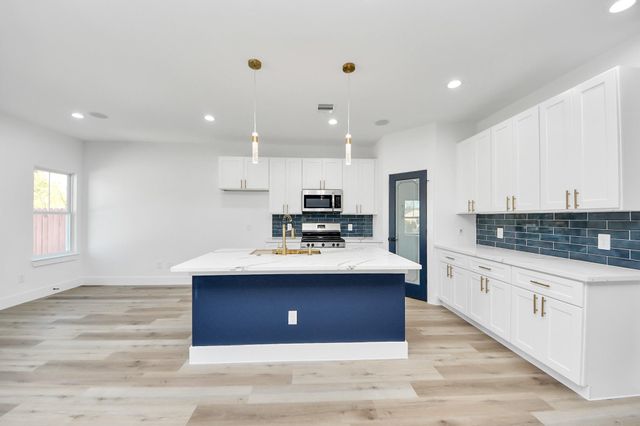 4606 Mallow Street, Houston, TX 77051