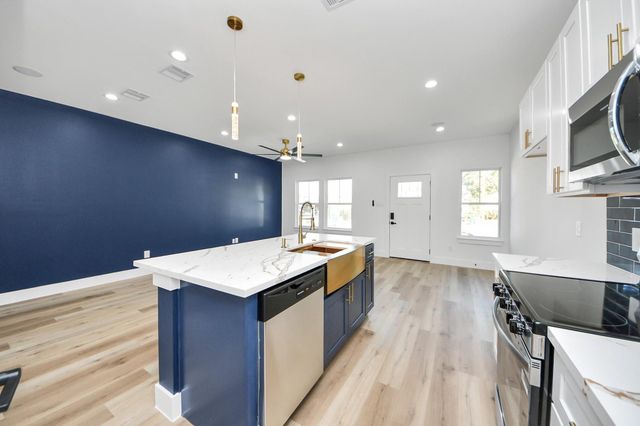 4606 Mallow Street, Houston, TX 77051