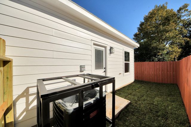 4606 Mallow Street, Houston, TX 77051