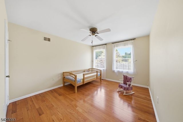 203 Knoll Way, Rocky Hill Boro, NJ 08553