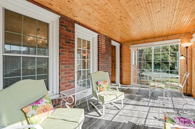 614 W Ridge Avenue, Landis, NC 28088