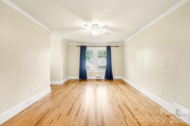 614 W Ridge Avenue, Landis, NC 28088