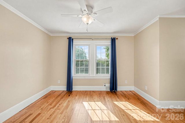 614 W Ridge Avenue, Landis, NC 28088