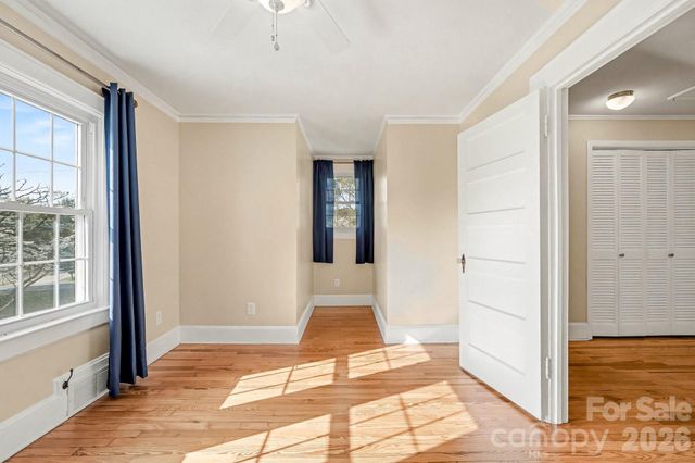 614 W Ridge Avenue, Landis, NC 28088