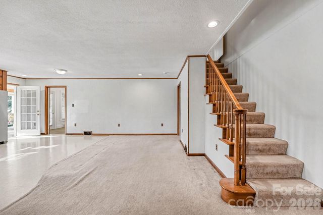 614 W Ridge Avenue, Landis, NC 28088