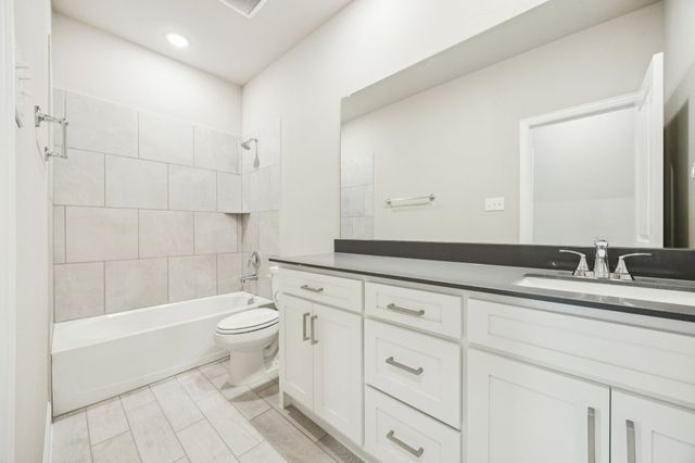 3202 Giovanni Point, Princeton, TX 75407