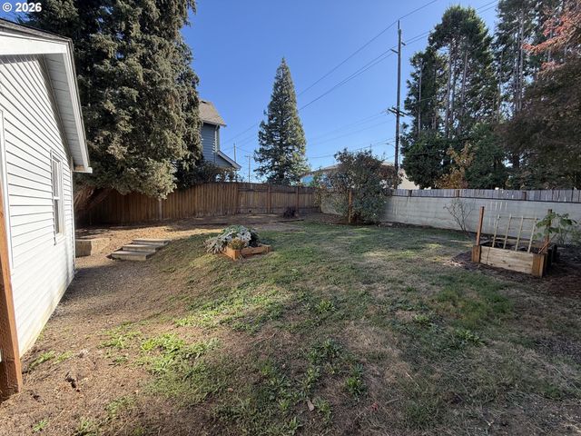 9886 Se 38TH Ave, Milwaukie, OR 97222
