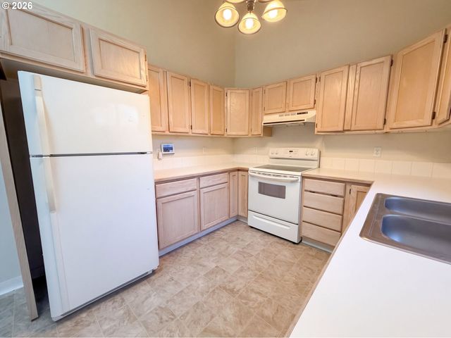 9886 Se 38TH Ave, Milwaukie, OR 97222