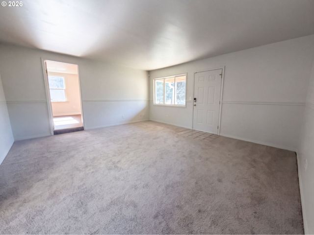 9886 Se 38TH Ave, Milwaukie, OR 97222